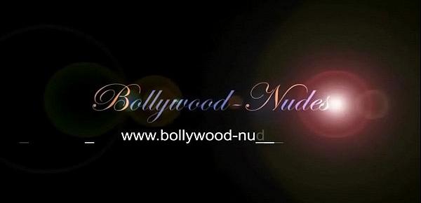  Dancing Princess from Bollywood Nudes